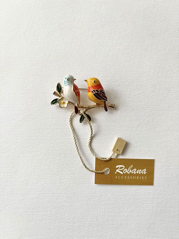 سنجاق‌ سینه 4040811