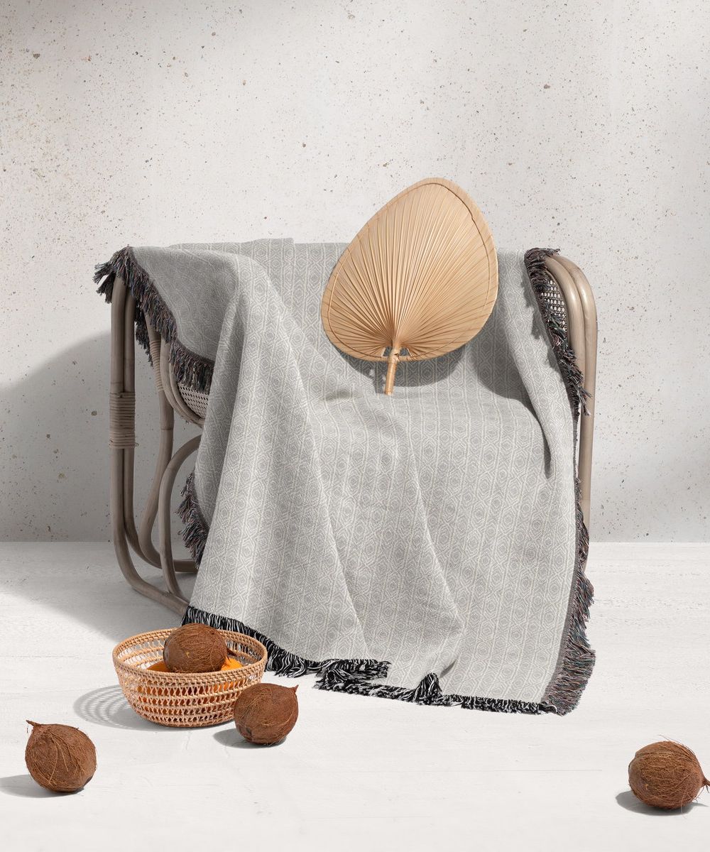 شال مبل ریش دار sofa shawl 301