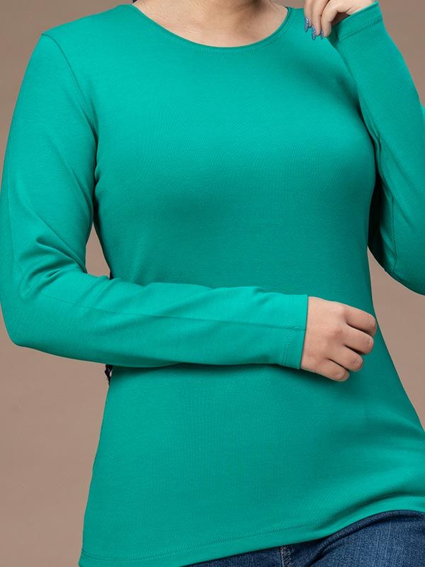 بلوز زنانه یقه گرد تریکو کژوال مهرانا