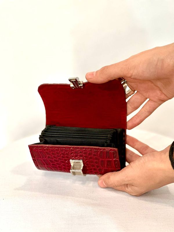 جاکارتی آکاردئونی قفل دار