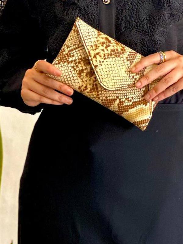 کیف پاکتی