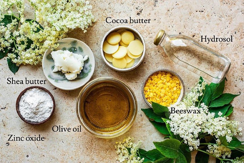 مواد اولیه ماسک صورت خانگی که در هر خانهای یافت میشود