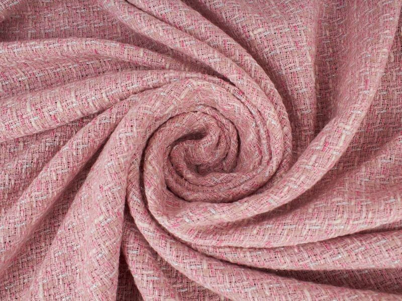 پارچه شانل مشکی با چهار خانههای سفید