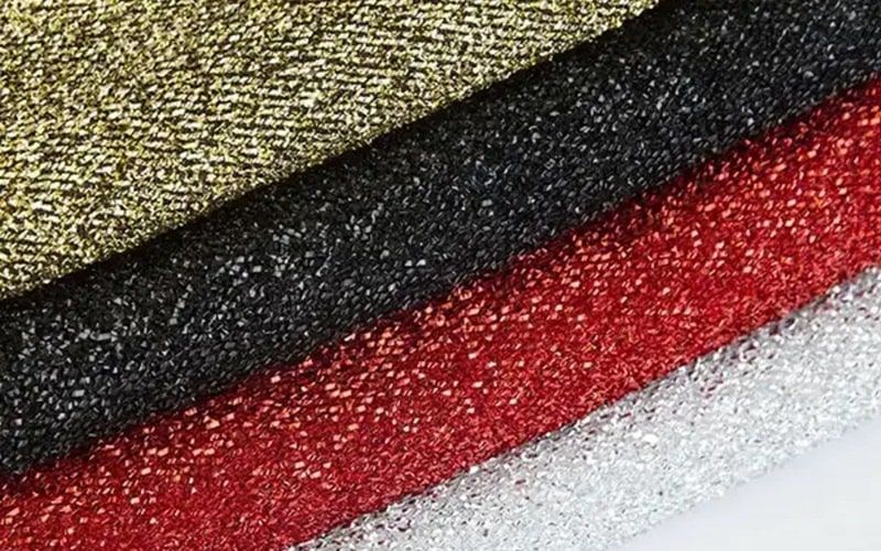 چه لباسهایی با پارچه لمه دوخته میشوند؟