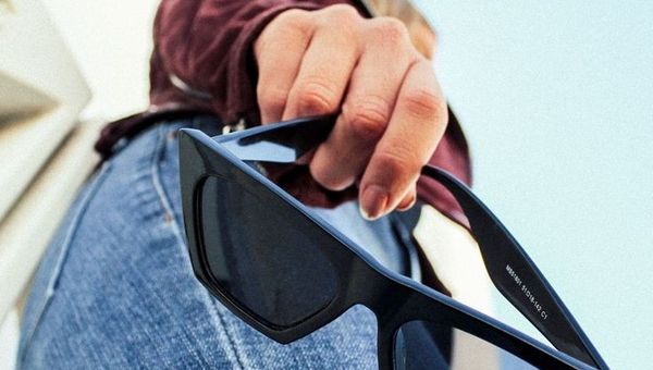 عینک های ترند ۲۰۲۳، معرفی ۵ مدل از شیک ترین و هیجان انگیز ترین ترند ها