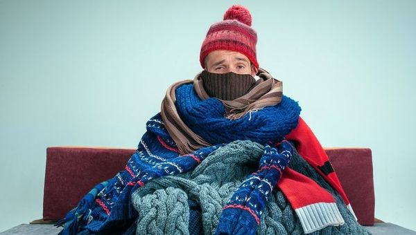 تاثیر رنگ لباس بر افسردگی