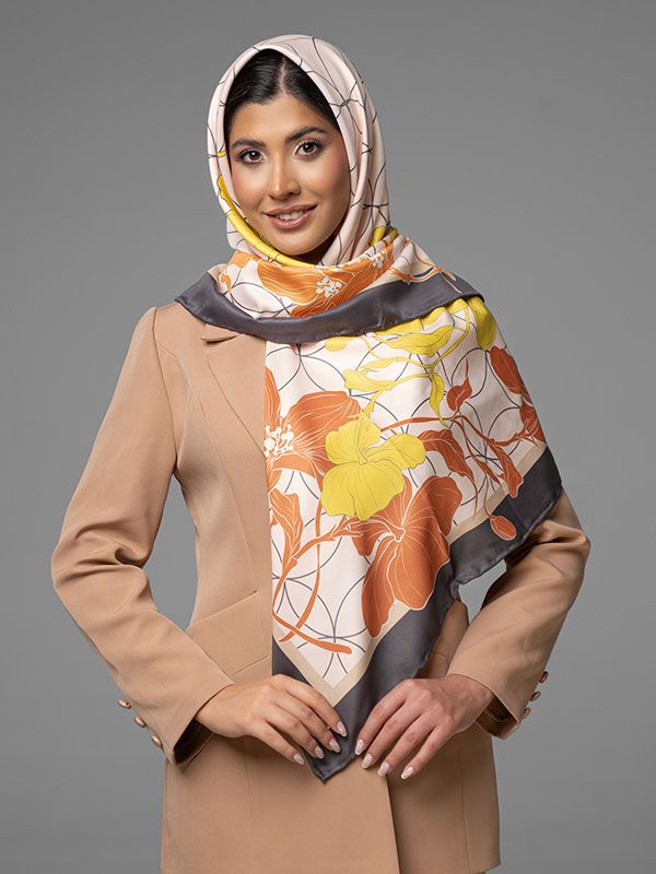 روسری نخ چلچراغ سوسن -