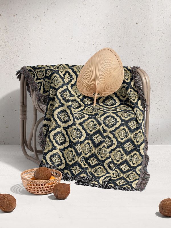 شال مبل ریش دار classic 378 - نمای دوم