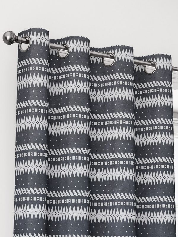 پرده کلاسیک 185 - نمای دوم