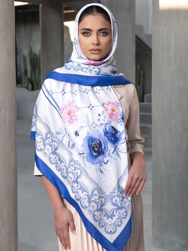 روسری‌ابریشم آذرگون