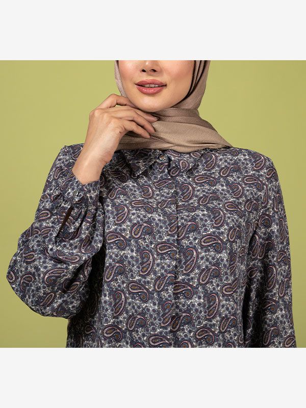 شومیز زنانه کرپ ژرژت طرح دار یقه مردانه کلاسیک نور