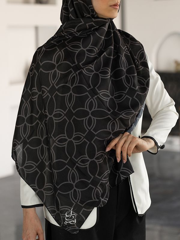 شال گل چهار پر مشکی