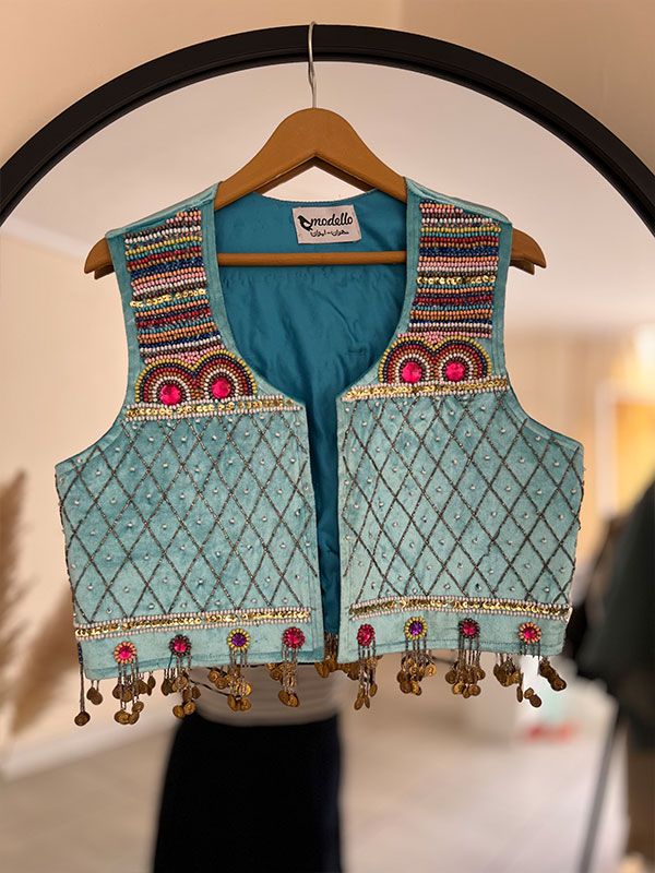 جلیقه منجوق‌ دوزی