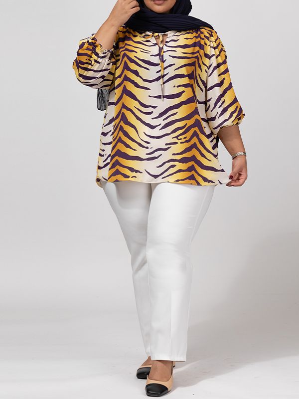 بلوز زنانه سایز بزرگ کرپ ژورژت یقه ایستاده چین داره 40111