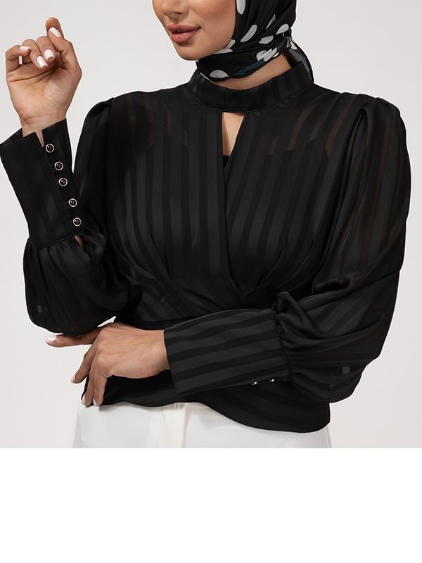بلوز  مجلسی زنانه کرپ حریر یقه چپ راستی آستین پفی 40106