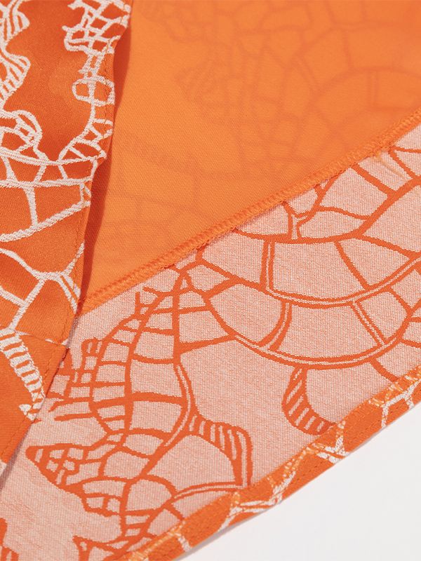 دامن زنانه فون پیلی دار ژاکارد مجلسی 20105