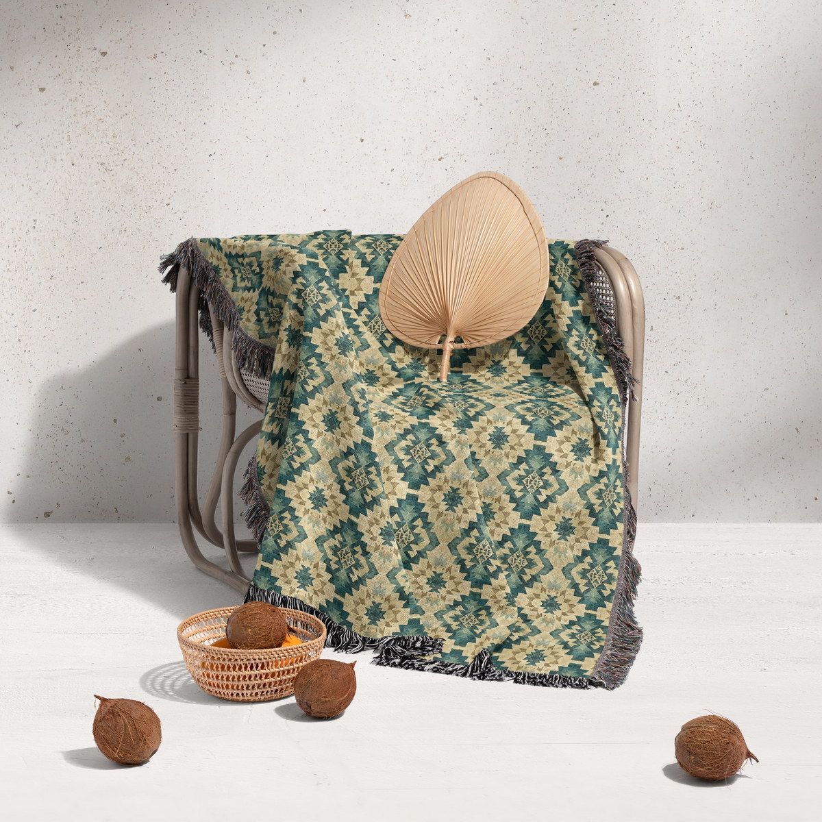 شال مبل ریش دار sofa shawl 84