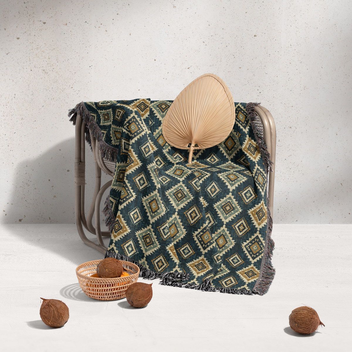 شال مبل ریش دار sofa shawl 158