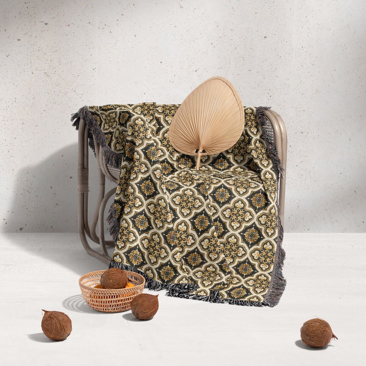 شال مبل ریش دار sofa shawl 162